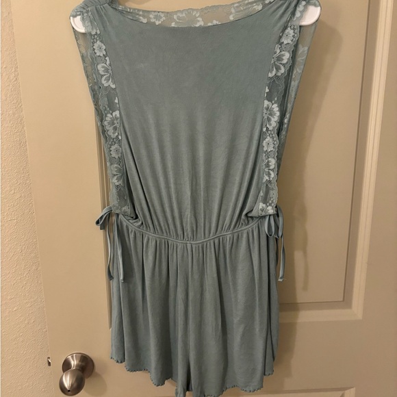 Victoria’s Secret Sage Green Romper - Romantic, Feminine, Valentine's Day, Cute - Picture 3 of 6